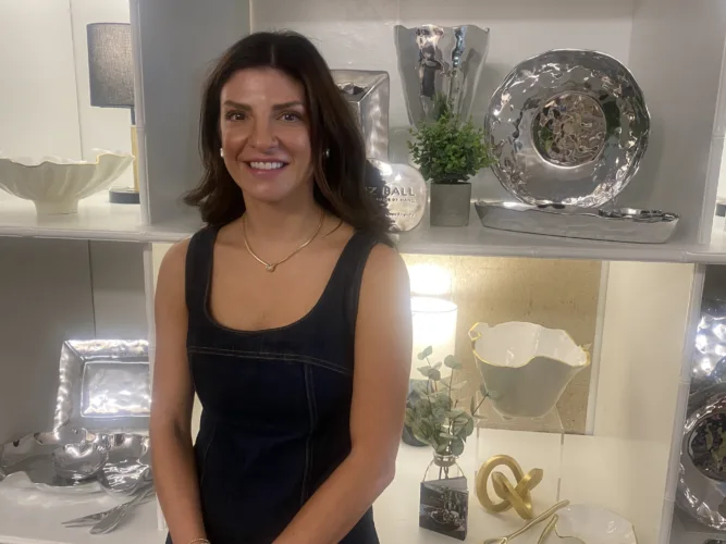 Lydia's Boutique Opens In Former Hughes Gift Gallery Space